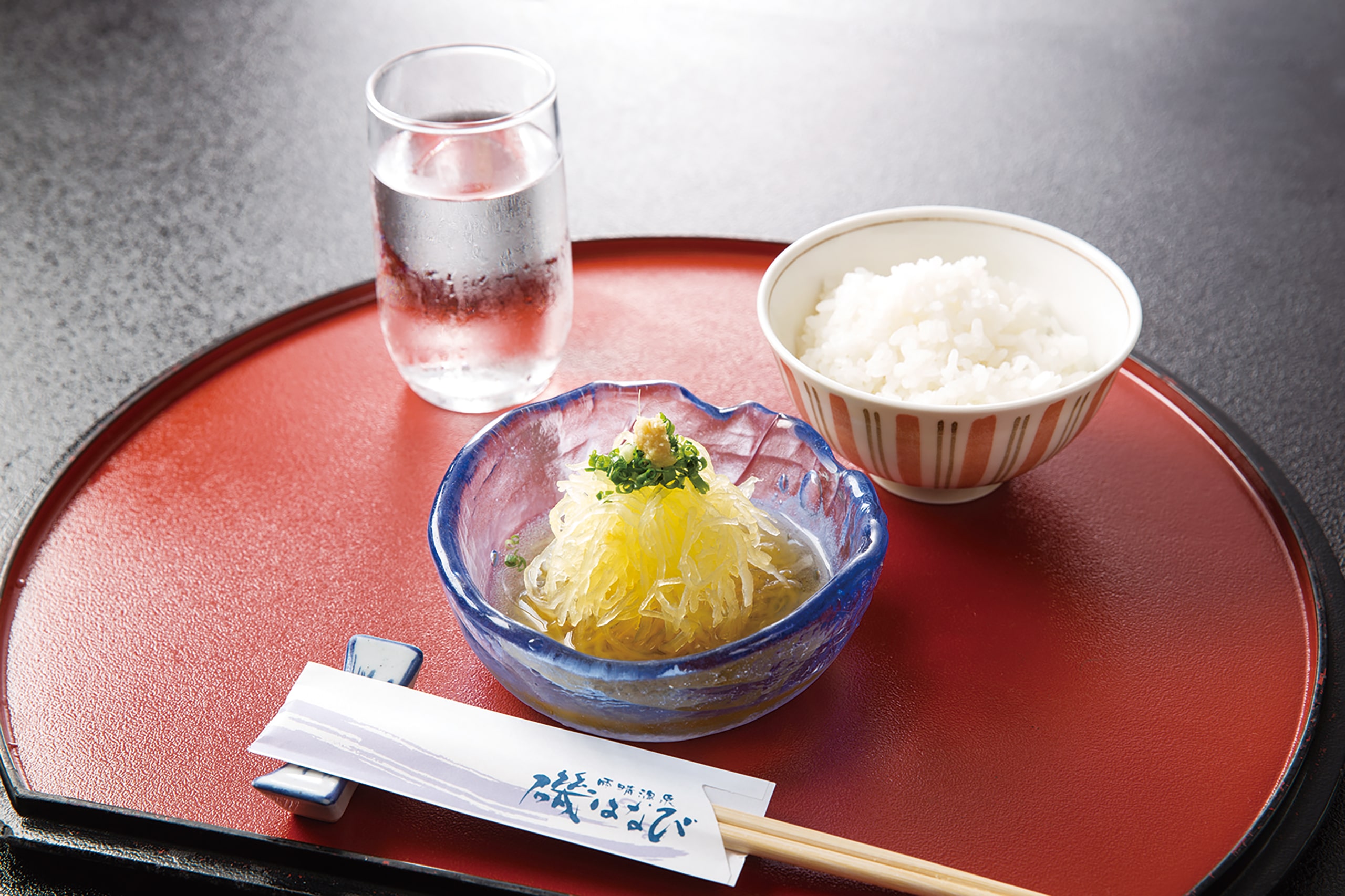 そうめんかぼちゃの冷し素麺